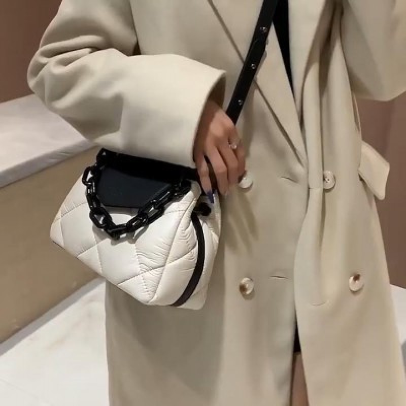 Kawaii Tote Сумка 2022 Хит Зимний PU Кожаная мягкая стеганая женская дизайнерская сумочка Роскошный